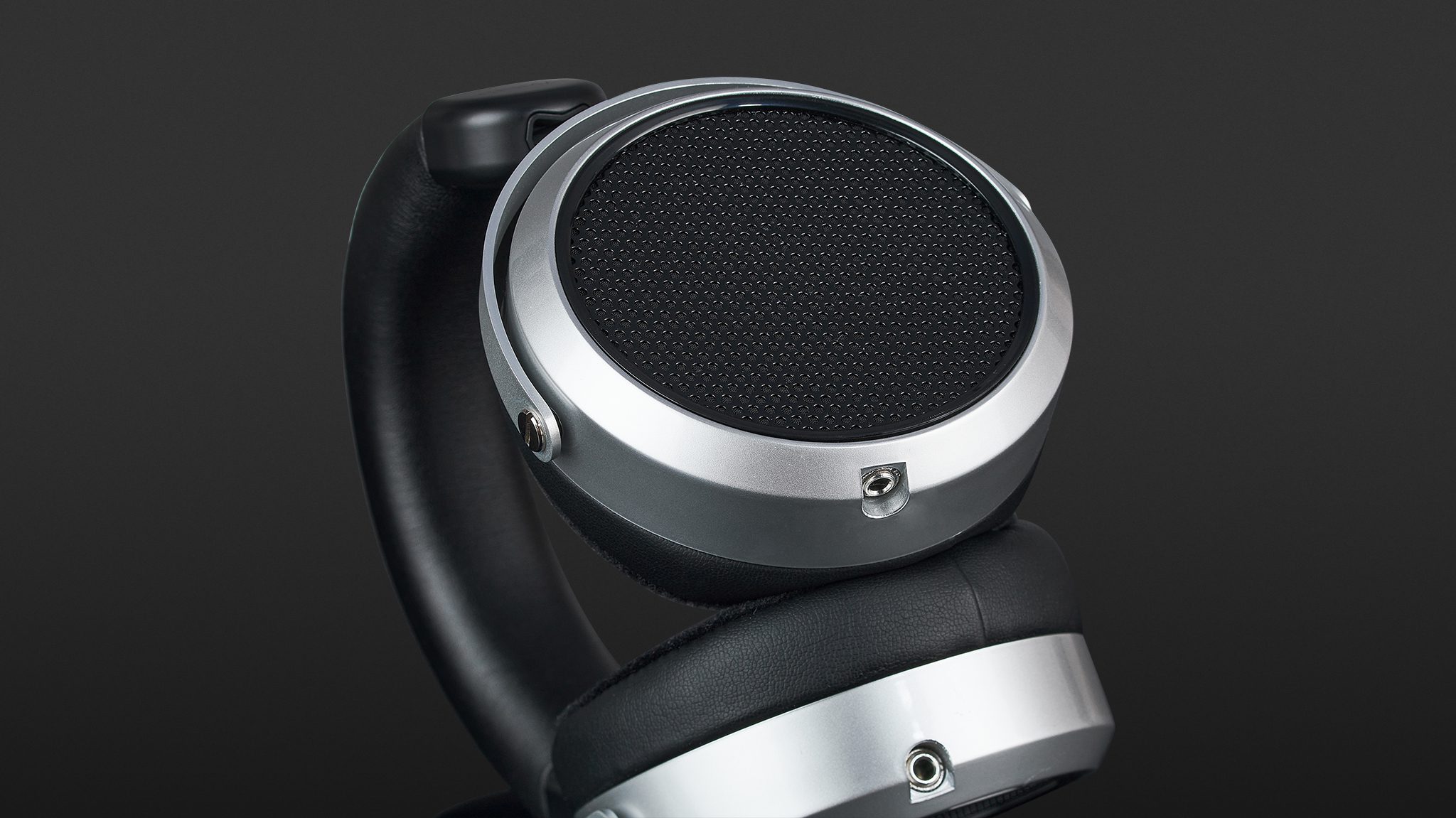 HiFiMan HE400se Review | headphonecheck.com